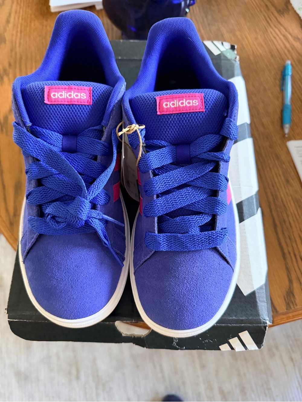 adidas grand court 00s K youth 5. 1/2  Women’s 6 1/2/ brand new.